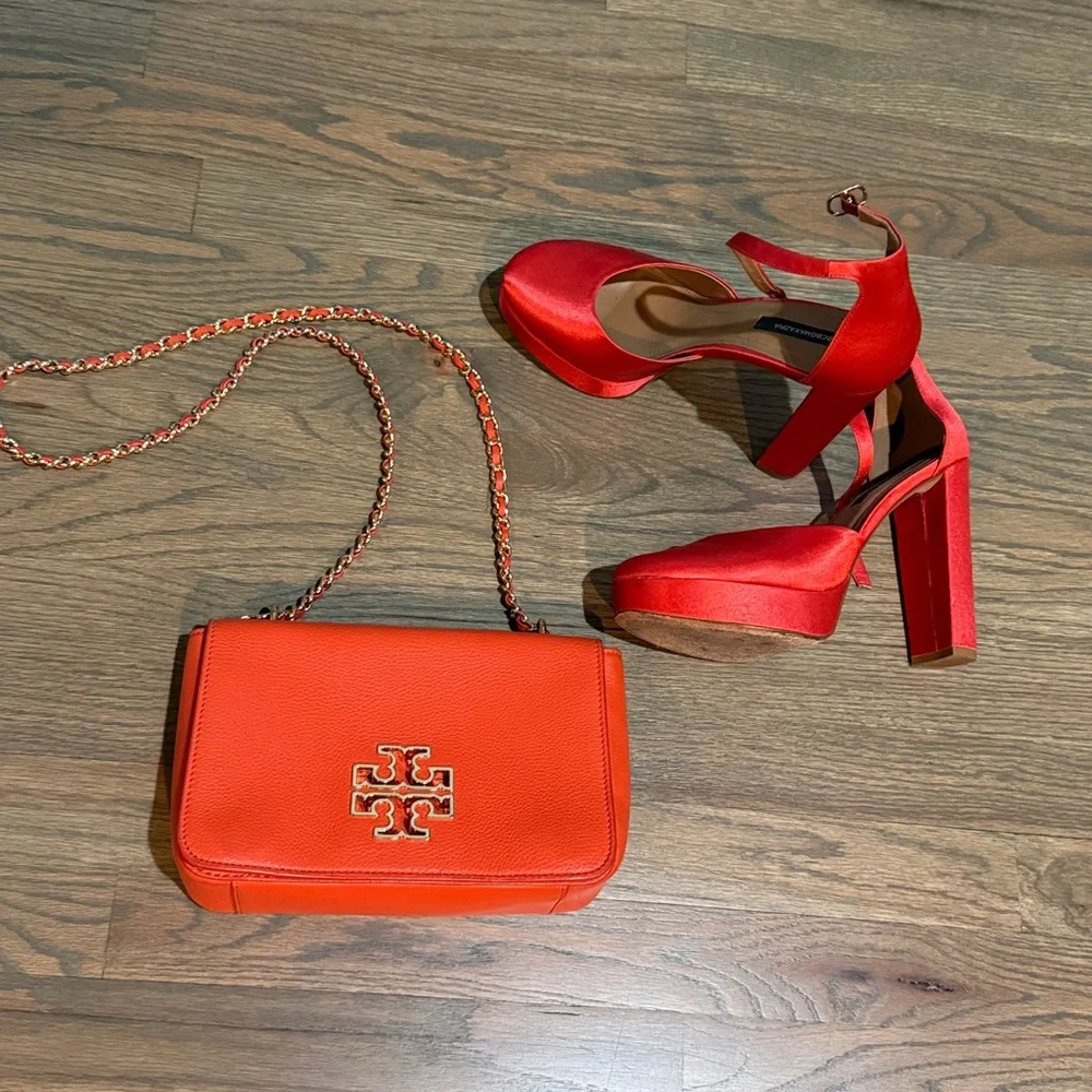 Tory Burch Britten Spiced Orange Crossbody Bag - Picture 3 of 9
